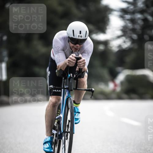 21.06.2026 - 29. Vierlanden-Triathlon H.Heesch http://msf.ph/oto/9907143 21.06.2026 09:21:44 Radfahren 12, 210 meine-sportfotos.de