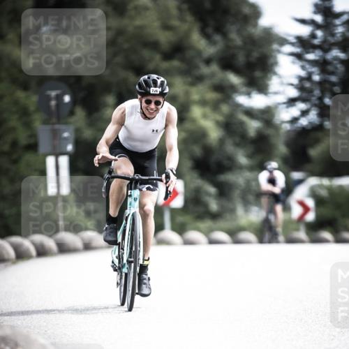 21.06.2026 - 29. Vierlanden-Triathlon H.Heesch http://msf.ph/oto/9907150 21.06.2026 11:41:48 Radfahren 636, 674, 682, 726 meine-sportfotos.de