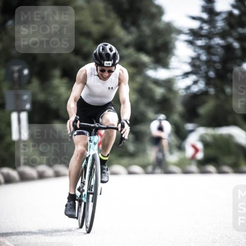 21.06.2026 - 29. Vierlanden-Triathlon H.Heesch http://msf.ph/oto/9907180 21.06.2026 11:41:48 Radfahren 636, 674, 682, 726 meine-sportfotos.de