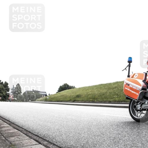 21.06.2026 - 29. Vierlanden-Triathlon H.Heesch http://msf.ph/oto/9907194 21.06.2026 11:52:15 Radfahren 805, 810 meine-sportfotos.de