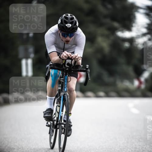 21.06.2026 - 29. Vierlanden-Triathlon H.Heesch http://msf.ph/oto/9907201 21.06.2026 09:21:48 Radfahren 12, 174, 186 meine-sportfotos.de