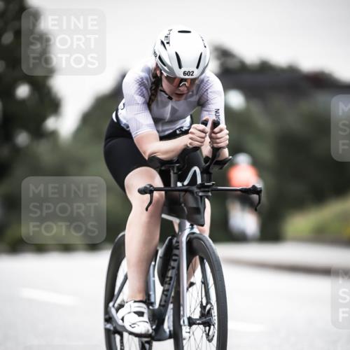 21.06.2026 - 29. Vierlanden-Triathlon H.Heesch http://msf.ph/oto/9907204 21.06.2026 10:25:26 Radfahren 540, 602 meine-sportfotos.de