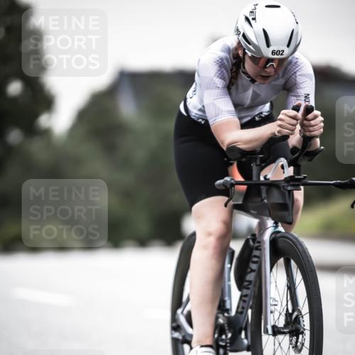 21.06.2026 - 29. Vierlanden-Triathlon H.Heesch http://msf.ph/oto/9907216 21.06.2026 10:25:26 Radfahren 540, 602 meine-sportfotos.de
