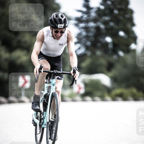 21.06.2026 - 29. Vierlanden-Triathlon H.Heesch http://msf.ph/oto/9907219 21.06.2026 11:41:48 Radfahren 636, 674, 682, 726 meine-sportfotos.de
