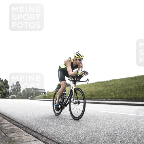 21.06.2026 - 29. Vierlanden-Triathlon H.Heesch http://msf.ph/oto/9907233 21.06.2026 11:52:58 Radfahren 256, 760, 796, 802 meine-sportfotos.de