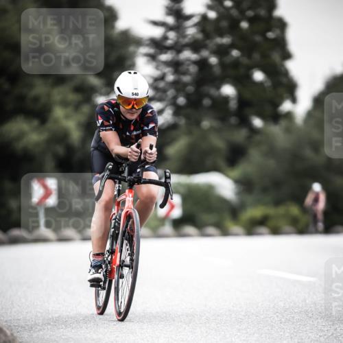 21.06.2026 - 29. Vierlanden-Triathlon H.Heesch http://msf.ph/oto/9907234 21.06.2026 10:25:29 Radfahren 540, 602 meine-sportfotos.de
