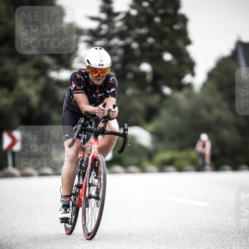 21.06.2026 - 29. Vierlanden-Triathlon H.Heesch http://msf.ph/oto/9907239 21.06.2026 10:25:29 Radfahren 540, 602 meine-sportfotos.de