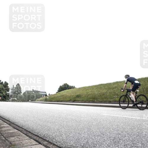 21.06.2026 - 29. Vierlanden-Triathlon H.Heesch http://msf.ph/oto/9907240 21.06.2026 11:52:59 Radfahren 760, 796, 802 meine-sportfotos.de