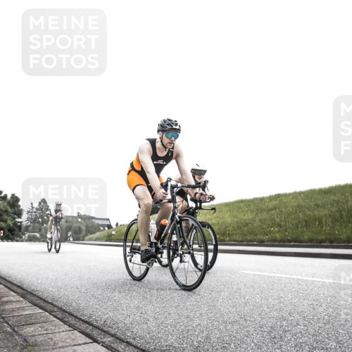 21.06.2026 - 29. Vierlanden-Triathlon H.Heesch http://msf.ph/oto/9907253 21.06.2026 11:53:37 Radfahren 133, 289, 720, 779, 813, 821, 844 meine-sportfotos.de
