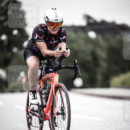 21.06.2026 - 29. Vierlanden-Triathlon H.Heesch http://msf.ph/oto/9907267 21.06.2026 10:25:29 Radfahren 540, 602 meine-sportfotos.de