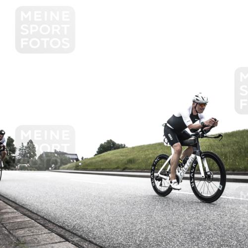 21.06.2026 - 29. Vierlanden-Triathlon H.Heesch http://msf.ph/oto/9907268 21.06.2026 11:53:37 Radfahren 133, 289, 720, 779, 813, 821, 844 meine-sportfotos.de