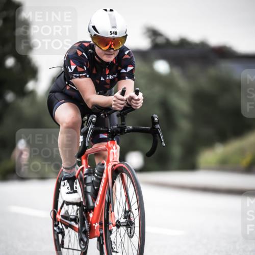 21.06.2026 - 29. Vierlanden-Triathlon H.Heesch http://msf.ph/oto/9907270 21.06.2026 10:25:30 Radfahren 540, 599 meine-sportfotos.de