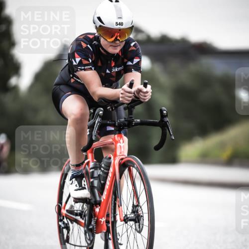 21.06.2026 - 29. Vierlanden-Triathlon H.Heesch http://msf.ph/oto/9907273 21.06.2026 10:25:30 Radfahren 540, 599 meine-sportfotos.de