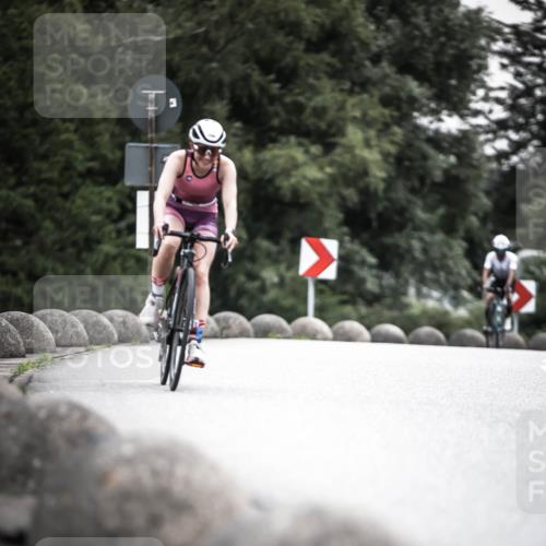 21.06.2026 - 29. Vierlanden-Triathlon H.Heesch http://msf.ph/oto/9907279 21.06.2026 10:25:36 Radfahren 41, 211, 369, 599 meine-sportfotos.de