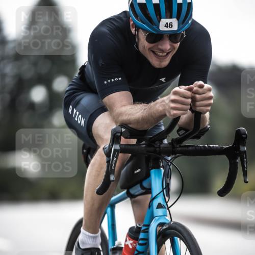 21.06.2026 - 29. Vierlanden-Triathlon H.Heesch http://msf.ph/oto/9907281 21.06.2026 09:21:59 Radfahren 46, 147, 186 meine-sportfotos.de