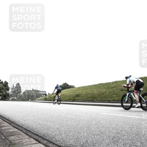 21.06.2026 - 29. Vierlanden-Triathlon H.Heesch http://msf.ph/oto/9907288 21.06.2026 11:53:46 Radfahren 737 meine-sportfotos.de