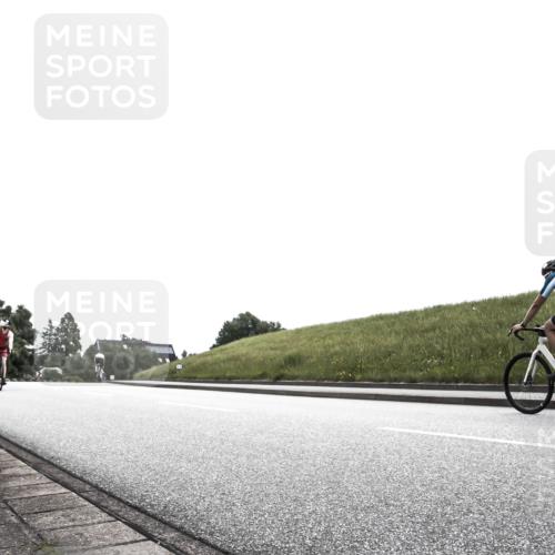 21.06.2026 - 29. Vierlanden-Triathlon H.Heesch http://msf.ph/oto/9907307 21.06.2026 11:54:26 Radfahren 705 meine-sportfotos.de