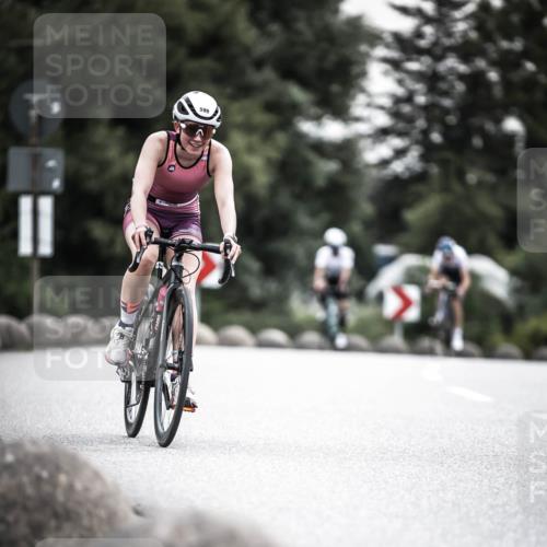 21.06.2026 - 29. Vierlanden-Triathlon H.Heesch http://msf.ph/oto/9907314 21.06.2026 10:25:36 Radfahren 41, 211, 369, 599 meine-sportfotos.de