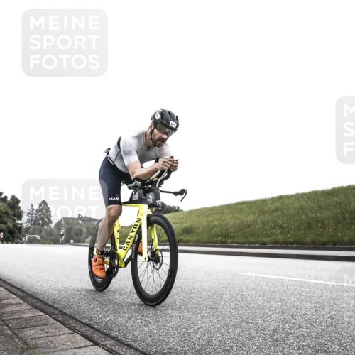 21.06.2026 - 29. Vierlanden-Triathlon H.Heesch http://msf.ph/oto/9907334 21.06.2026 11:55:29 Radfahren 221, 680, 811, 835, 863, 893 meine-sportfotos.de