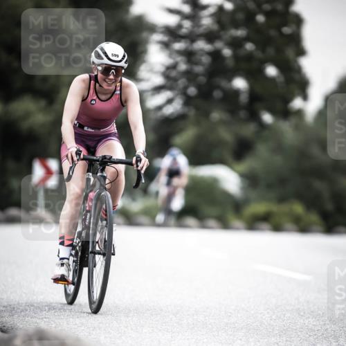 21.06.2026 - 29. Vierlanden-Triathlon H.Heesch http://msf.ph/oto/9907335 21.06.2026 10:25:37 Radfahren 6, 41, 211, 369, 599 meine-sportfotos.de
