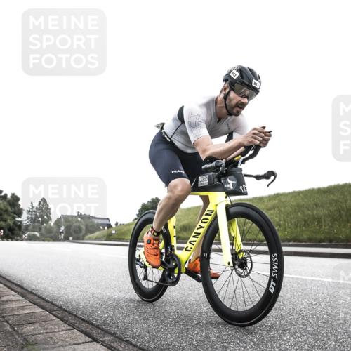 21.06.2026 - 29. Vierlanden-Triathlon H.Heesch http://msf.ph/oto/9907337 21.06.2026 11:55:29 Radfahren 221, 680, 811, 835, 863, 893 meine-sportfotos.de