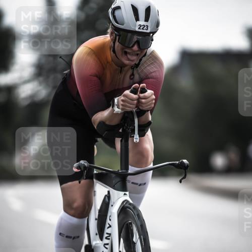 21.06.2026 - 29. Vierlanden-Triathlon H.Heesch http://msf.ph/oto/9907345 21.06.2026 09:22:08 Radfahren 147, 223 meine-sportfotos.de
