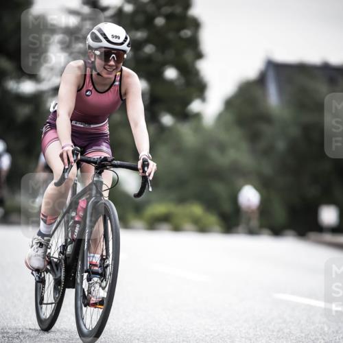 21.06.2026 - 29. Vierlanden-Triathlon H.Heesch http://msf.ph/oto/9907352 21.06.2026 10:25:37 Radfahren 6, 41, 211, 369, 599 meine-sportfotos.de