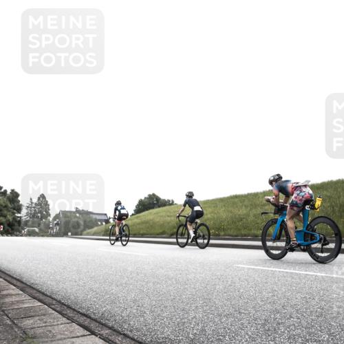 21.06.2026 - 29. Vierlanden-Triathlon H.Heesch http://msf.ph/oto/9907353 21.06.2026 11:55:34 Radfahren 893 meine-sportfotos.de