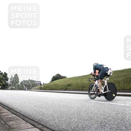 21.06.2026 - 29. Vierlanden-Triathlon H.Heesch http://msf.ph/oto/9907386 21.06.2026 11:56:18 Radfahren  meine-sportfotos.de