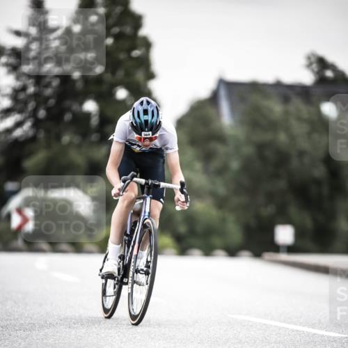 21.06.2026 - 29. Vierlanden-Triathlon H.Heesch http://msf.ph/oto/9907389 21.06.2026 10:25:40 Radfahren 6, 41, 63, 211, 369, 599 meine-sportfotos.de