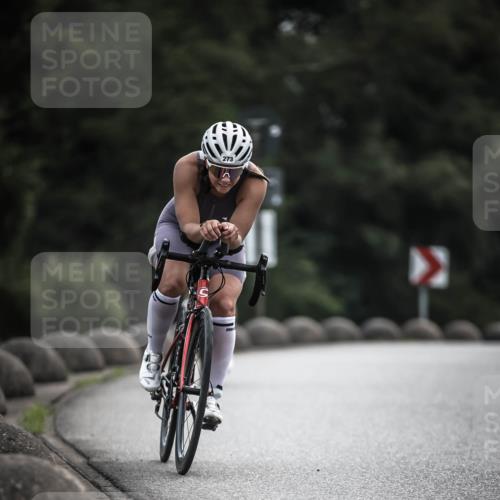 21.06.2026 - 29. Vierlanden-Triathlon H.Heesch http://msf.ph/oto/9907391 21.06.2026 09:22:20 Radfahren 118, 119, 159, 273, 274, 300 meine-sportfotos.de