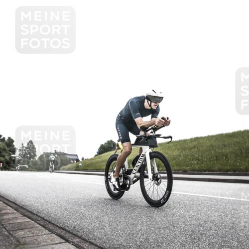 21.06.2026 - 29. Vierlanden-Triathlon H.Heesch http://msf.ph/oto/9907408 21.06.2026 11:56:45 Radfahren 638, 677, 817, 827, 879 meine-sportfotos.de