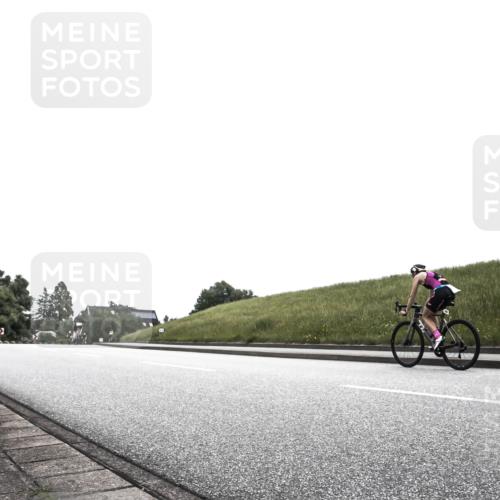 21.06.2026 - 29. Vierlanden-Triathlon H.Heesch http://msf.ph/oto/9907425 21.06.2026 11:56:52 Radfahren 243 meine-sportfotos.de