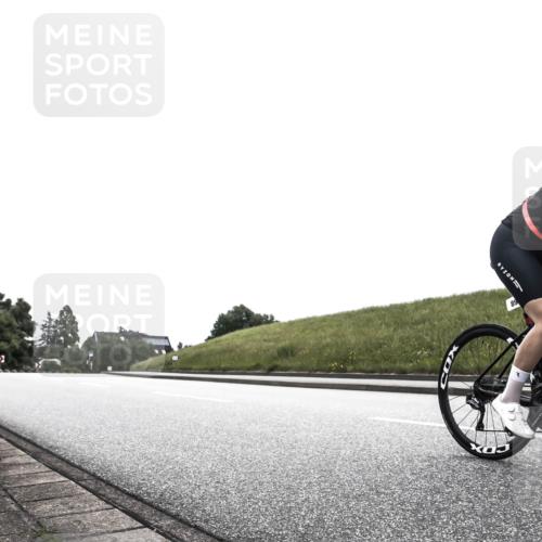 21.06.2026 - 29. Vierlanden-Triathlon H.Heesch http://msf.ph/oto/9907446 21.06.2026 11:57:10 Radfahren 769, 898 meine-sportfotos.de