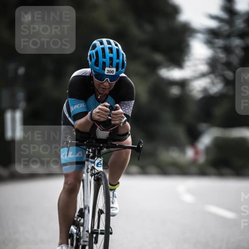21.06.2026 - 29. Vierlanden-Triathlon H.Heesch http://msf.ph/oto/9907453 21.06.2026 09:22:22 Radfahren 119, 159, 273, 274, 300 meine-sportfotos.de