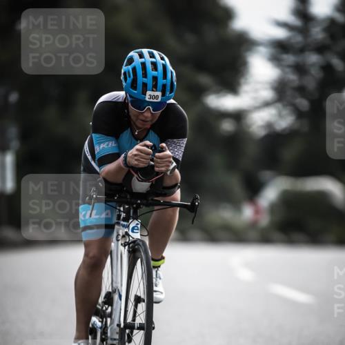 21.06.2026 - 29. Vierlanden-Triathlon H.Heesch http://msf.ph/oto/9907455 21.06.2026 09:22:22 Radfahren 119, 159, 273, 274, 300 meine-sportfotos.de