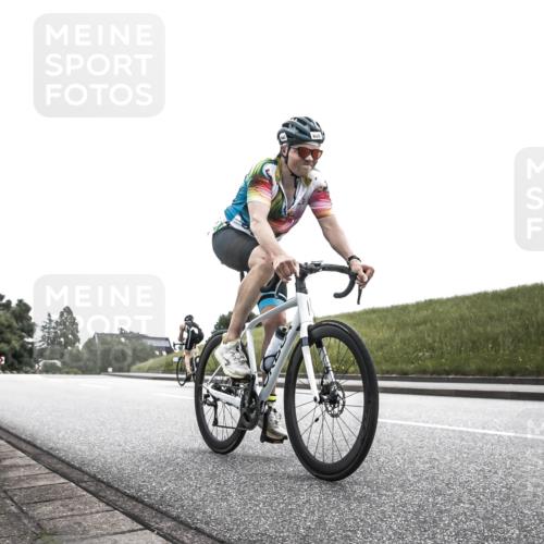 21.06.2026 - 29. Vierlanden-Triathlon H.Heesch http://msf.ph/oto/9907462 21.06.2026 11:58:14 Radfahren 629, 684, 782, 800 meine-sportfotos.de