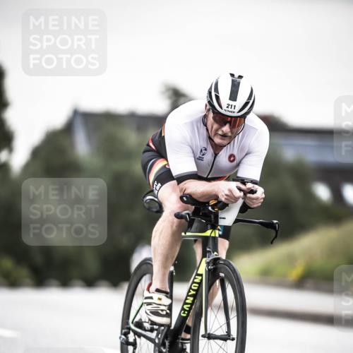 21.06.2026 - 29. Vierlanden-Triathlon H.Heesch http://msf.ph/oto/9907466 21.06.2026 10:25:44 Radfahren 6, 41, 63, 211 meine-sportfotos.de