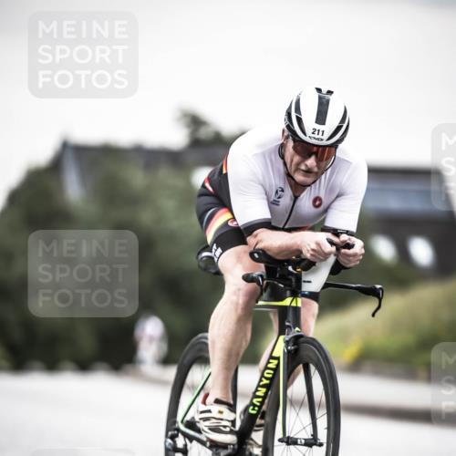 21.06.2026 - 29. Vierlanden-Triathlon H.Heesch http://msf.ph/oto/9907469 21.06.2026 10:25:44 Radfahren 6, 41, 63, 211 meine-sportfotos.de
