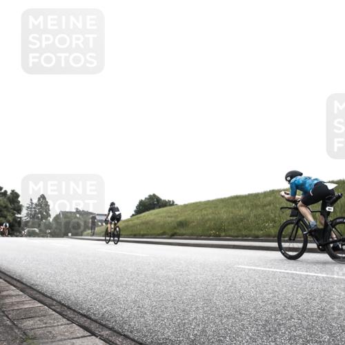 21.06.2026 - 29. Vierlanden-Triathlon H.Heesch http://msf.ph/oto/9907474 21.06.2026 11:58:50 Radfahren 257, 902 meine-sportfotos.de