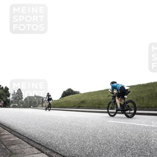 21.06.2026 - 29. Vierlanden-Triathlon H.Heesch http://msf.ph/oto/9907477 21.06.2026 11:58:50 Radfahren 257, 902 meine-sportfotos.de