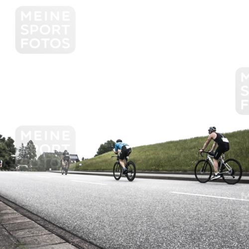 21.06.2026 - 29. Vierlanden-Triathlon H.Heesch http://msf.ph/oto/9907486 21.06.2026 11:58:50 Radfahren 257, 902 meine-sportfotos.de