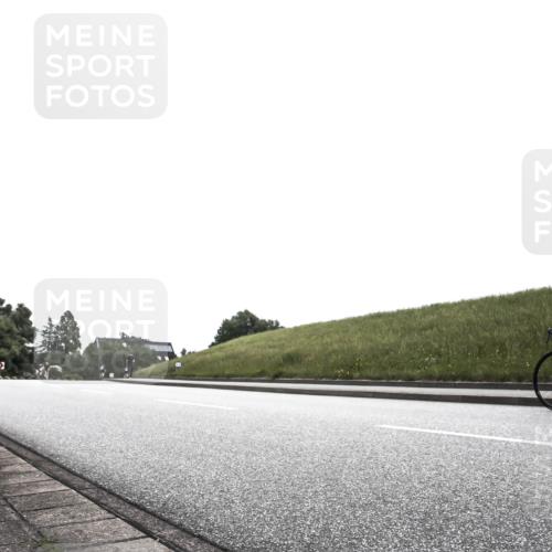 21.06.2026 - 29. Vierlanden-Triathlon H.Heesch http://msf.ph/oto/9907498 21.06.2026 11:58:59 Radfahren 809 meine-sportfotos.de