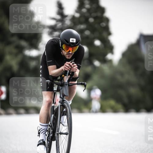 21.06.2026 - 29. Vierlanden-Triathlon H.Heesch http://msf.ph/oto/9907508 21.06.2026 10:25:46 Radfahren 6, 41, 63, 114, 211, 380 meine-sportfotos.de