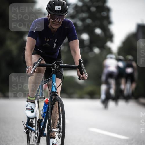 21.06.2026 - 29. Vierlanden-Triathlon H.Heesch http://msf.ph/oto/9907534 21.06.2026 09:22:46 Radfahren 29, 271, 292 meine-sportfotos.de