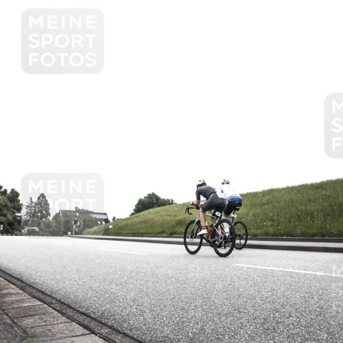 21.06.2026 - 29. Vierlanden-Triathlon H.Heesch http://msf.ph/oto/9907536 21.06.2026 11:59:46 Radfahren  meine-sportfotos.de