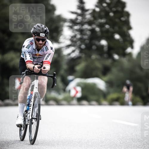 21.06.2026 - 29. Vierlanden-Triathlon H.Heesch http://msf.ph/oto/9907572 21.06.2026 10:25:53 Radfahren 114, 380, 382 meine-sportfotos.de