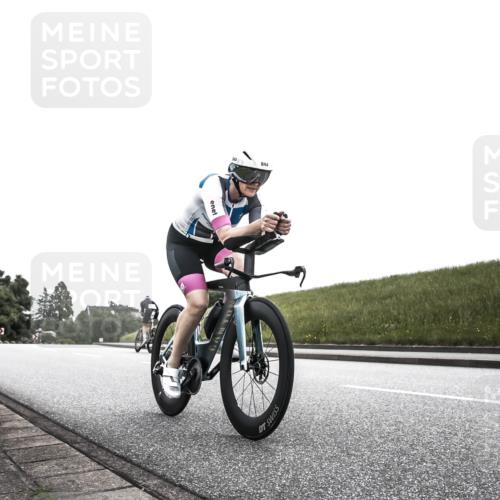 21.06.2026 - 29. Vierlanden-Triathlon H.Heesch http://msf.ph/oto/9907593 21.06.2026 12:02:19 Radfahren 844 meine-sportfotos.de