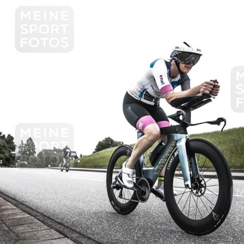 21.06.2026 - 29. Vierlanden-Triathlon H.Heesch http://msf.ph/oto/9907596 21.06.2026 12:02:19 Radfahren 844 meine-sportfotos.de