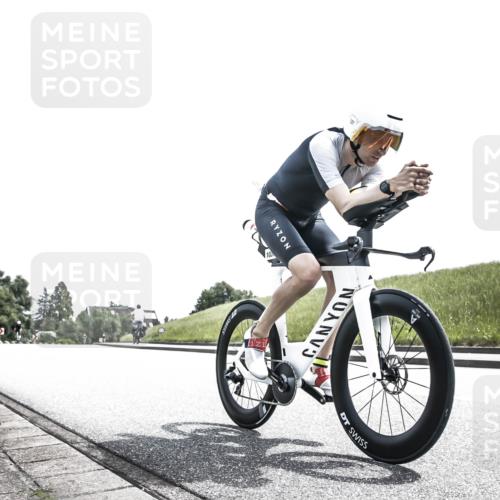 21.06.2026 - 29. Vierlanden-Triathlon H.Heesch http://msf.ph/oto/9907616 21.06.2026 13:05:09 Radfahren 1037, 1061 meine-sportfotos.de